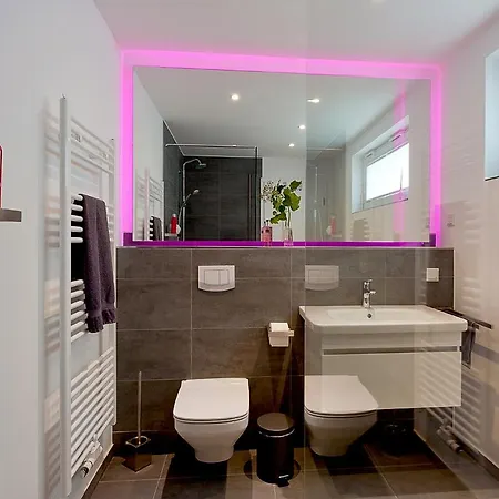 Dom wakacyjny Ferienhaeuser Im Yachthafen Mit Hund