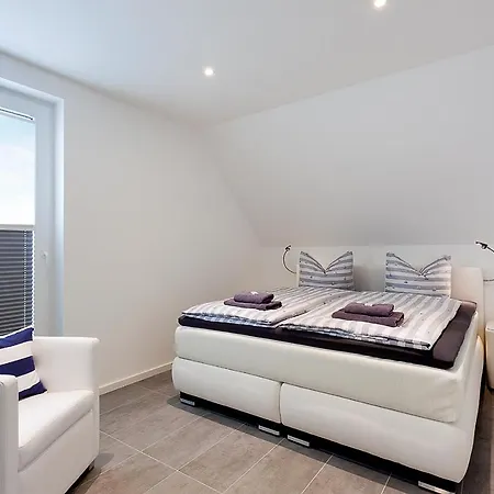 Dom wakacyjny Ferienhaeuser Im Yachthafen Mit Hund