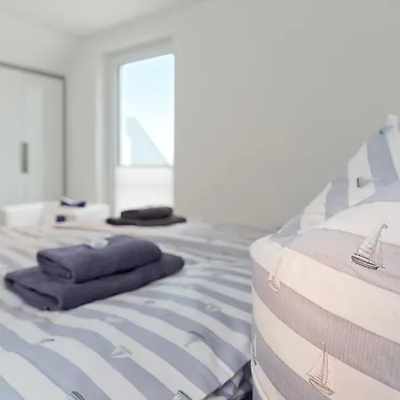 Ferienhaeuser Im Yachthafen Mit Hund Dom wakacyjny