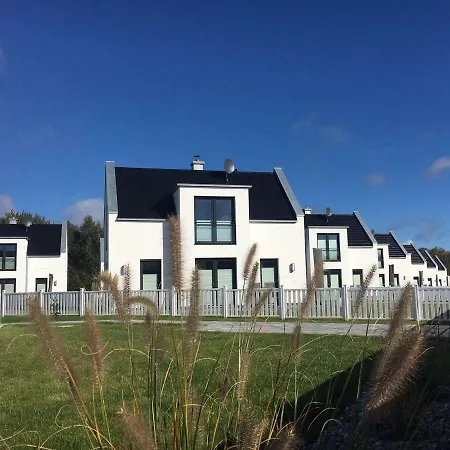 Ferienhaeuser Im Yachthafen Mit Hund * Peenemunde