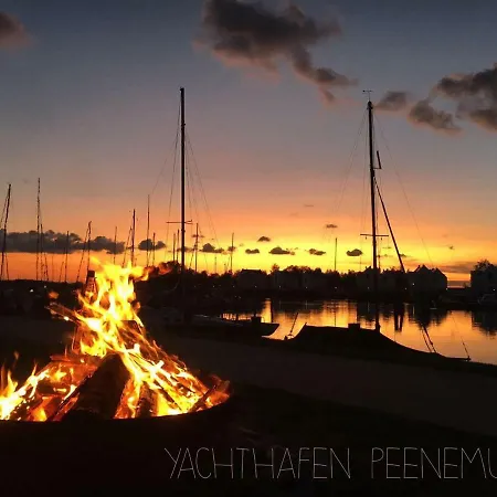 Ferienhaeuser Im Yachthafen Mit Hund *