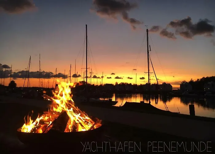 Im Yachthafen *